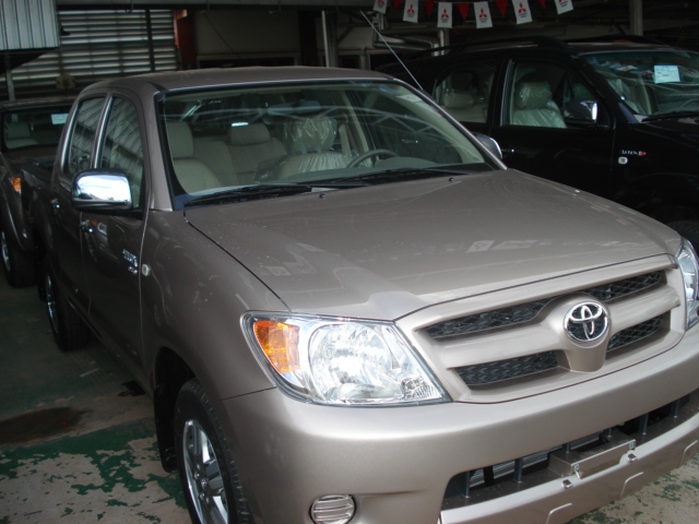 Soni is Asia's largest exporter of Left Hand Drive Toyota Hilux Vigo 