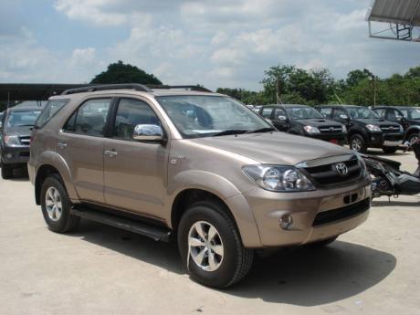 new and used Toyota Fortuner - Hilux Vigo based SUV at Thailand's and Dubai's top new and used Toyota Vigo and Toyota Fortuner dealer Soni Motors