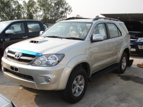 new and used Toyota Fortuner - Hilux Vigo based SUV at Thailand's and Dubai's top new and used Toyota Vigo and Toyota Fortuner dealer Soni Motors