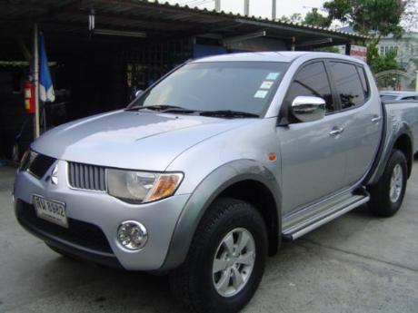 Images (Pics) of new and used Mitsubishi Triton from Thailand's and Dubai's top new and used Mitsubishi L200 2.5 and 3.2 Double Cab