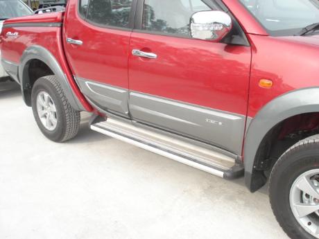 Images (Pics) of new and used Mitsubishi Triton from Thailand's and Dubai's top new and used Mitsubishi L200 2.5 and 3.2 Double Cab