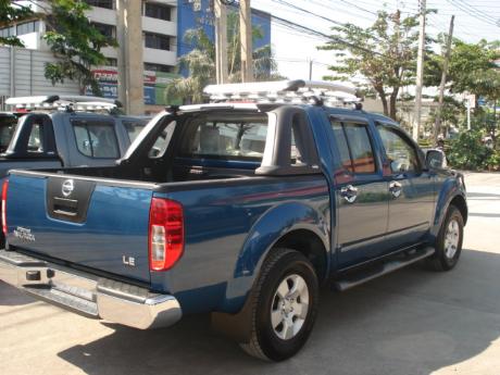 Images (Pics) of new and used Double Cab Nissan Navara from Thailand's and Dubai's top new and used Nissan Navara Single, Extra and Double Cab dealer and exporter Soni Motors