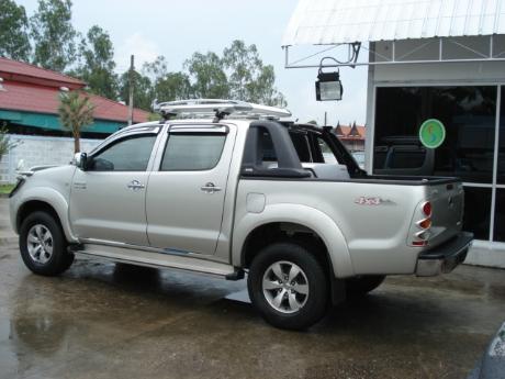 new Toyota Hilux Vigo Double Cab at Thailand's top Toyota Hilux Vigo dealer Soni Motors Thailand