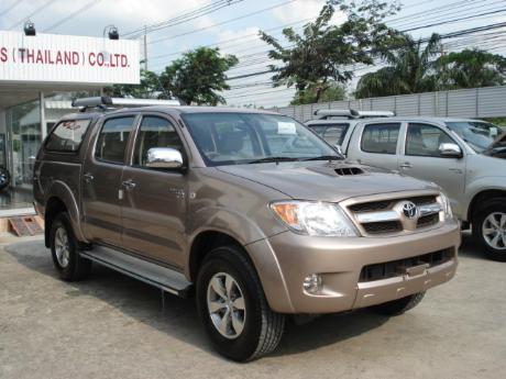 new Toyota Hilux Vigo Double Cab at Thailand's top Toyota Hilux Vigo dealer Soni Motors Thailand