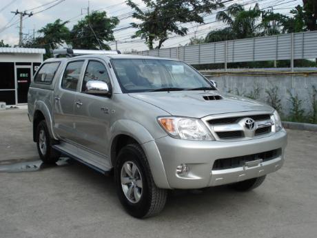 new Toyota Hilux Vigo Double Cab at Thailand's top Toyota Hilux Vigo dealer Soni Motors Thailand