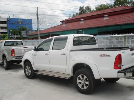 used Toyota Hilux VigoDouble Cab 4x4 G at Thailand's top Toyota new and used Hilux Vigo dealer Soni Motors Thailand