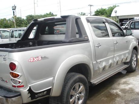 used Toyota Hilux VigoDouble Cab 4x4 G at Thailand's top Toyota new and used Hilux Vigo dealer Soni Motors Thailand