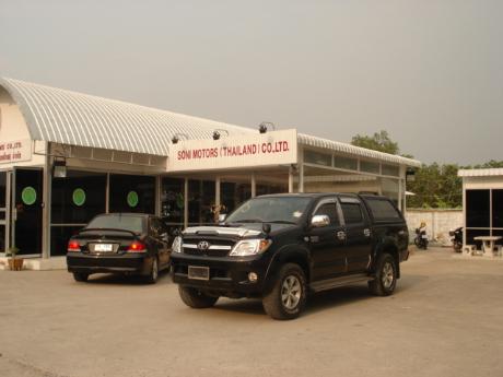 used Toyota Hilux VigoDouble Cab 4x4 G at Thailand's top Toyota new and used Hilux Vigo dealer Soni Motors Thailand