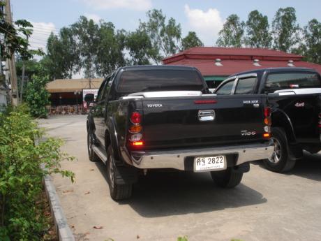 used Toyota Hilux VigoDouble Cab 4x4 G at Thailand's top Toyota new and used Hilux Vigo dealer Soni Motors Thailand